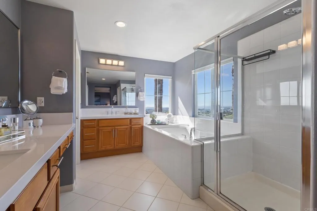 https://cdn.realtyfeed.com/cdn/127/306680257/1f8607320cfe5b561c39e6d0c9f44c3b.webp