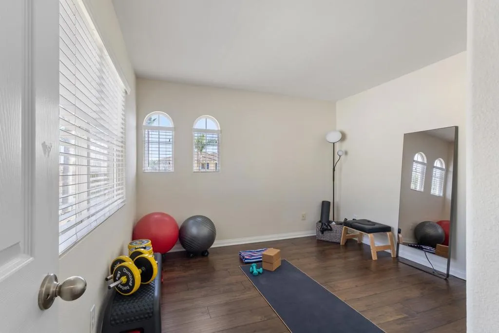 https://cdn.realtyfeed.com/cdn/127/306680257/6c10d22bb85e6c9eac38b67dac816c25.webp