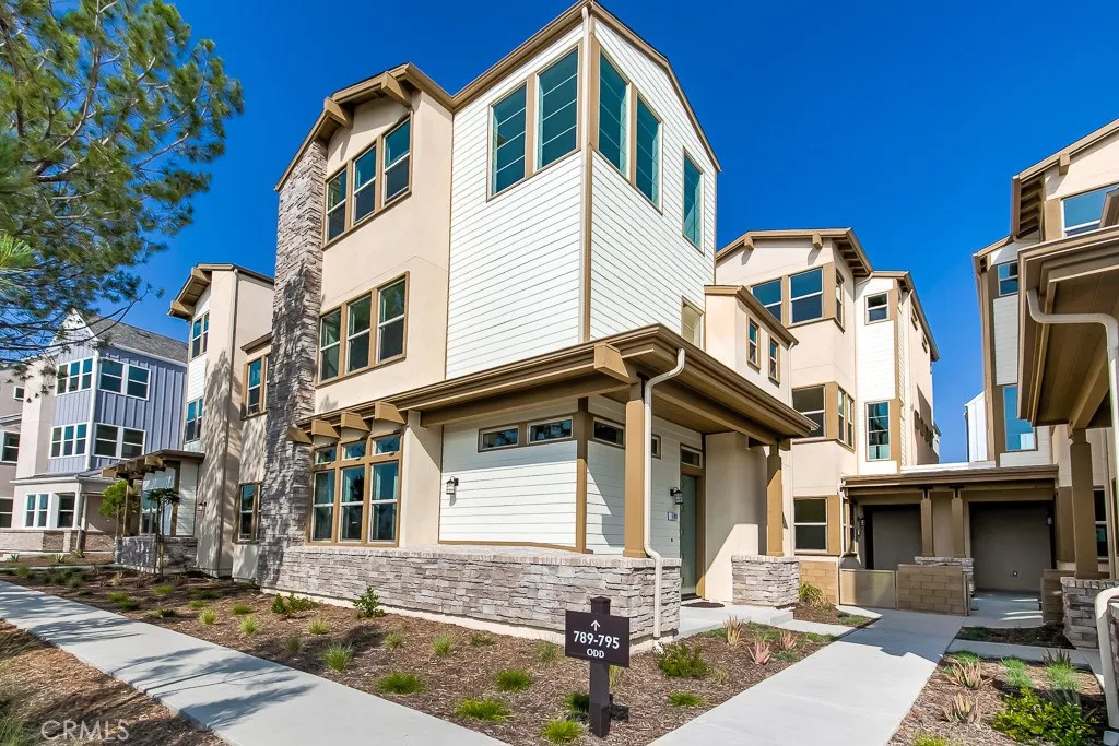 Irvine, CA 92618