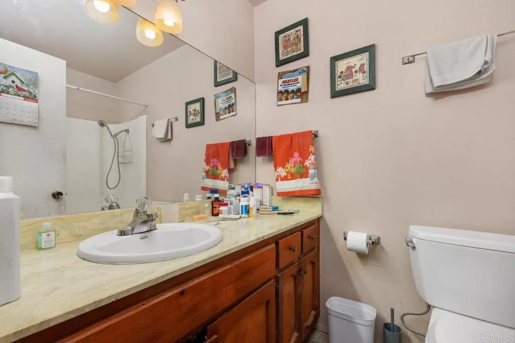 https://cdn.realtyfeed.com/cdn/127/306680318/29cc218e7e6946a3af9b0283528bf800.webp