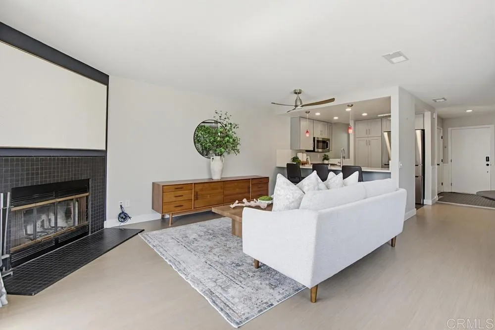 https://cdn.realtyfeed.com/cdn/127/306680356/09513ccf774a1600925ec0031e844660.webp