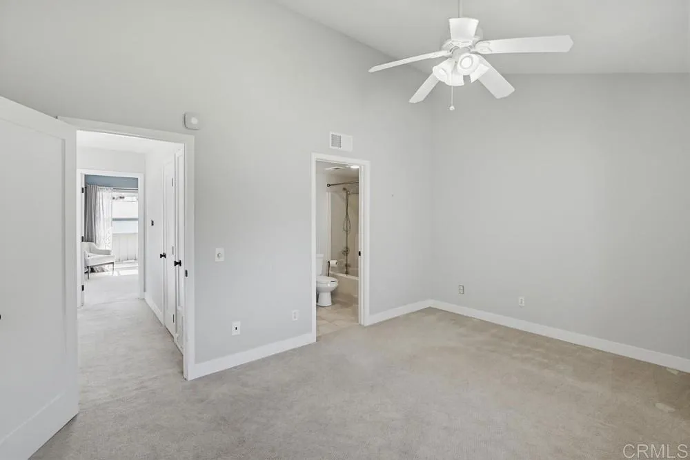 https://cdn.realtyfeed.com/cdn/127/306680356/1b16a4571b64916386184d8140ff1f39.webp