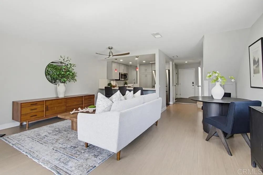 https://cdn.realtyfeed.com/cdn/127/306680356/3df25b981b10057fbc194f0c27c71da1.webp