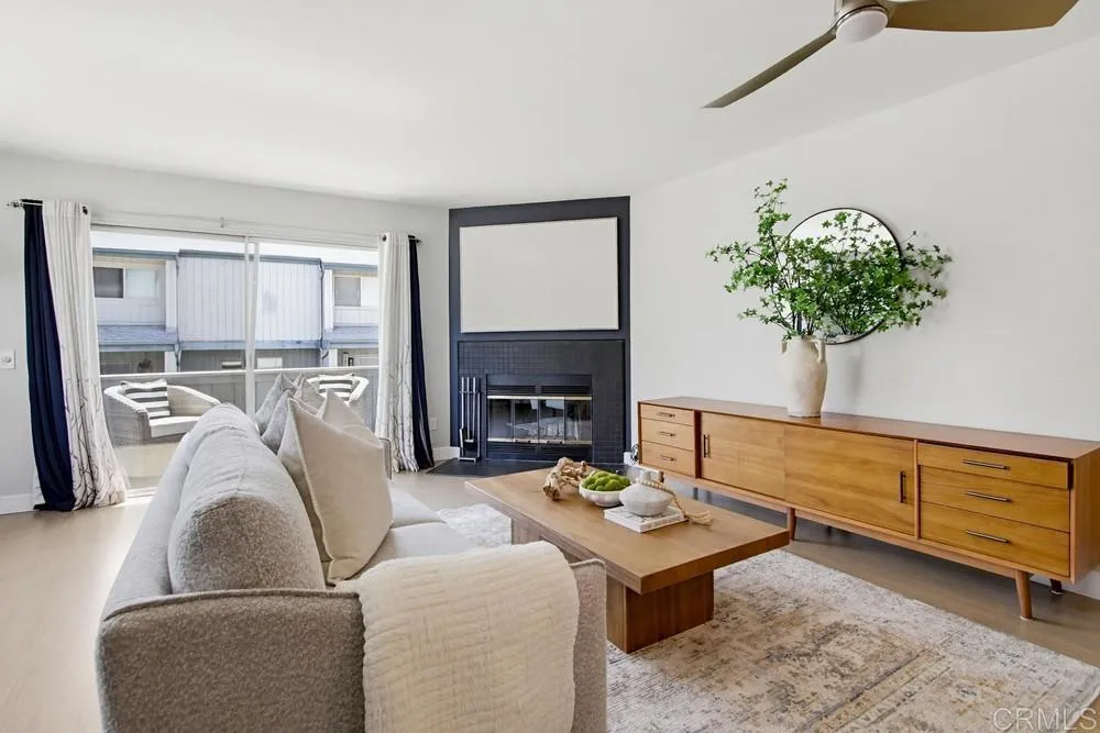 https://cdn.realtyfeed.com/cdn/127/306680356/e48cd5f333c5fa0aac3b7d4f9ceeac41.webp