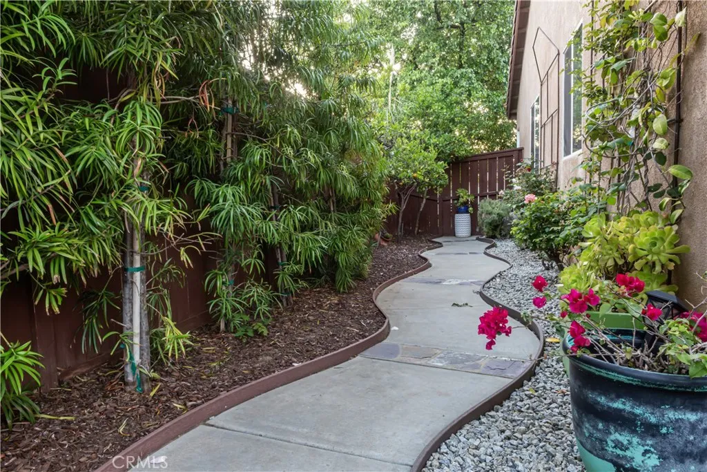 https://cdn.realtyfeed.com/cdn/127/306680372/1a9aff7b577d1270f7113de615bd2936.webp