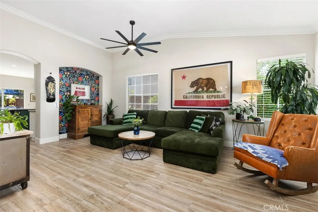 https://cdn.realtyfeed.com/cdn/127/306680372/588faeb45f1c99cc583277eeb80fae7d.webp