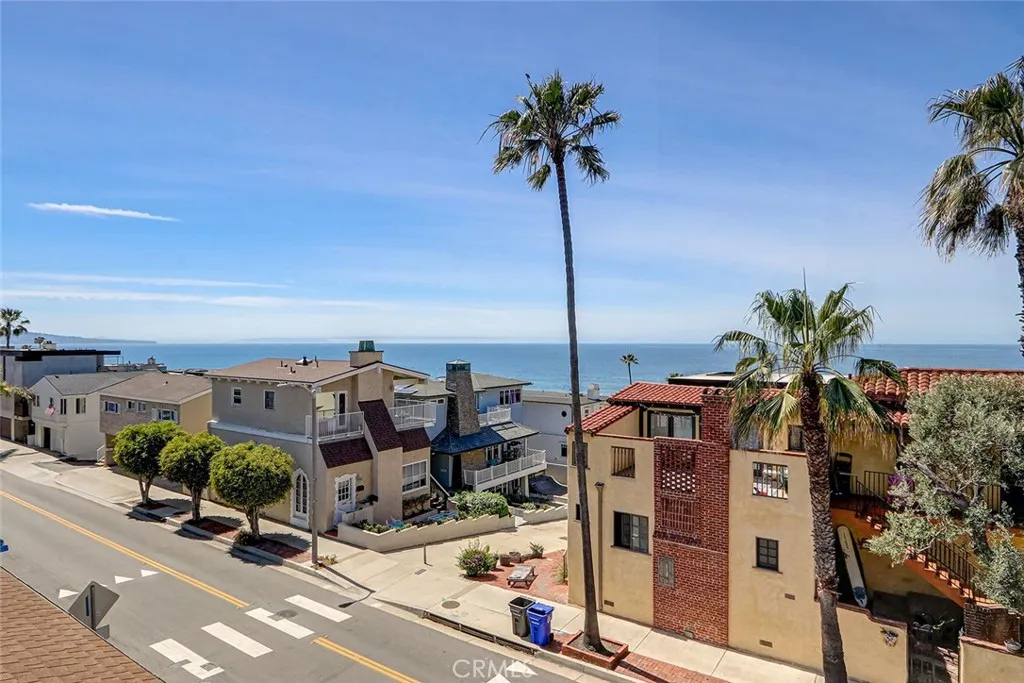 3205 Bayview Drive, Manhattan Beach, CA, 90266