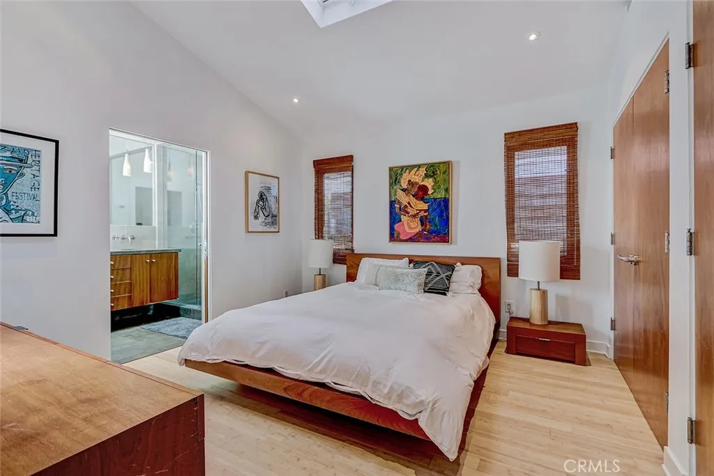 3205 Bayview Drive, Manhattan Beach, CA, 90266