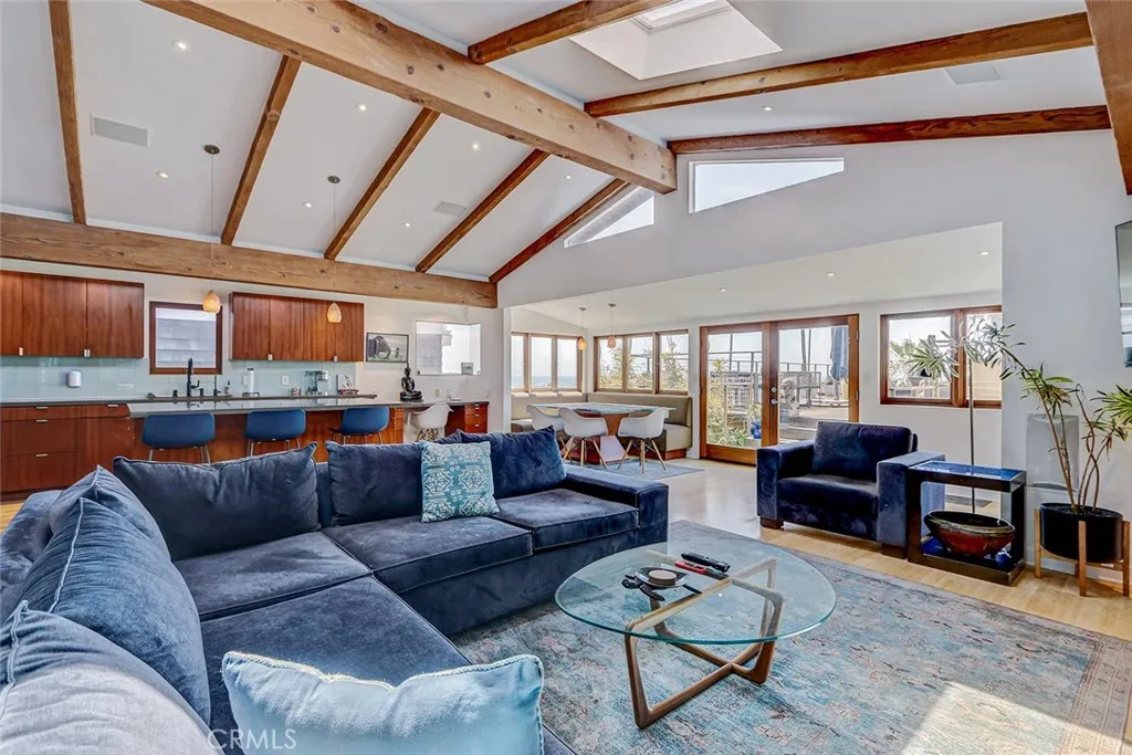 3205 Bayview Drive, Manhattan Beach, CA, 90266