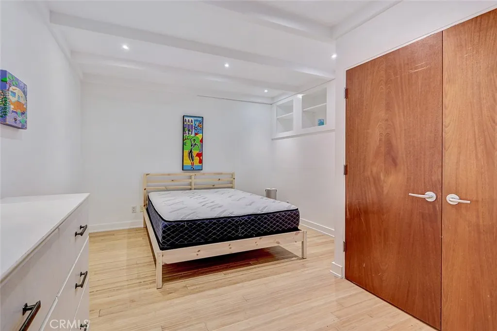 3205 Bayview Drive, Manhattan Beach, CA, 90266