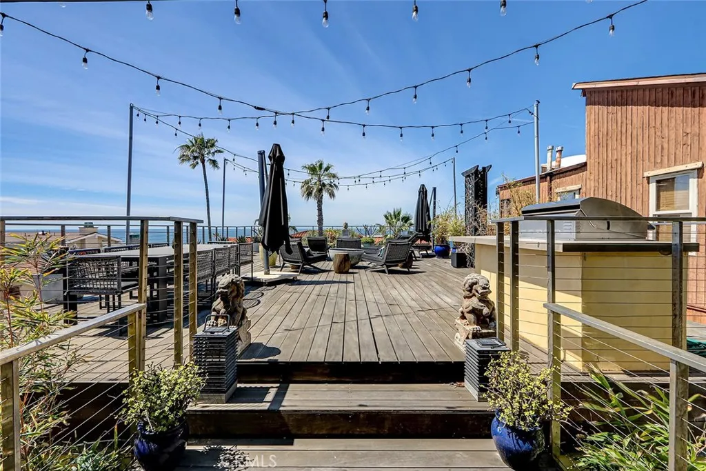 3205 Bayview Drive, Manhattan Beach, CA, 90266