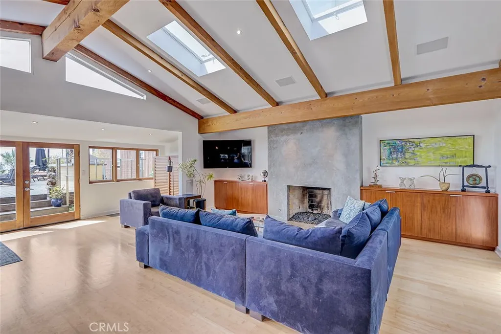 3205 Bayview Drive, Manhattan Beach, CA, 90266