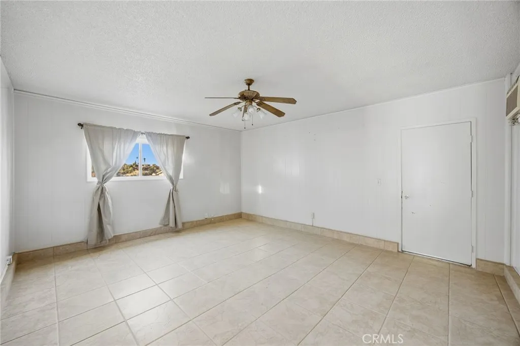 https://cdn.realtyfeed.com/cdn/127/306680393/3daebe27c4c0109a799b8d6dafbc73d7.webp