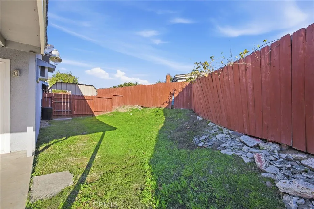 https://cdn.realtyfeed.com/cdn/127/306680393/e763fbd9cf56415eb90bedc66001cf5a.webp