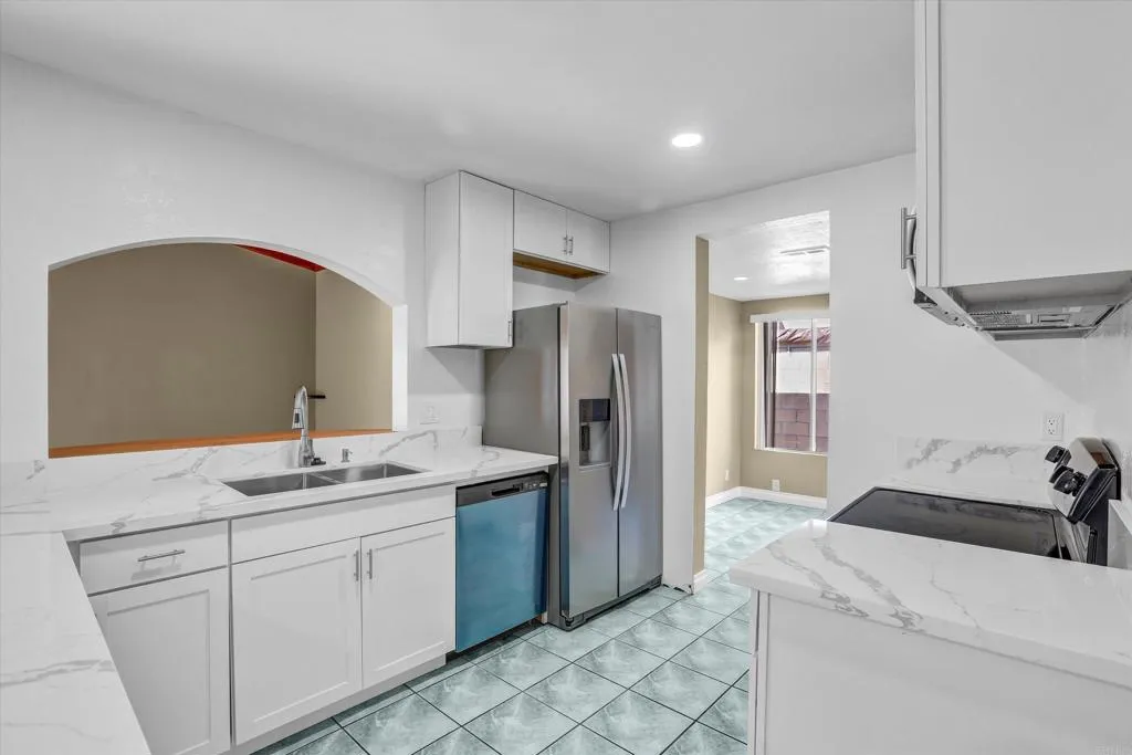 https://cdn.realtyfeed.com/cdn/127/306680464/0044ae7af5ac8121282aca7cd223eee2.webp