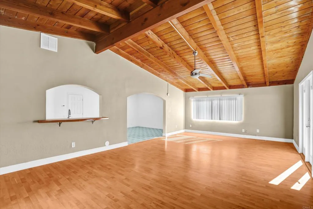 https://cdn.realtyfeed.com/cdn/127/306680464/2ada8b9a6e0aa436b554cf8f91a94cf7.webp