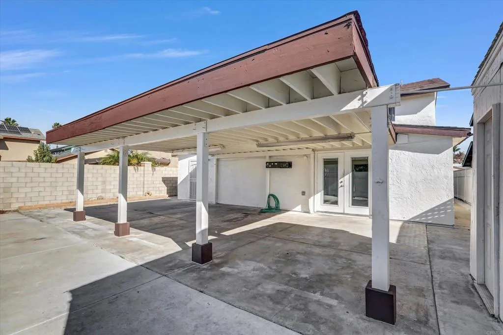 https://cdn.realtyfeed.com/cdn/127/306680464/eeabfc8202b256a1e3a6fef673638bd1.webp