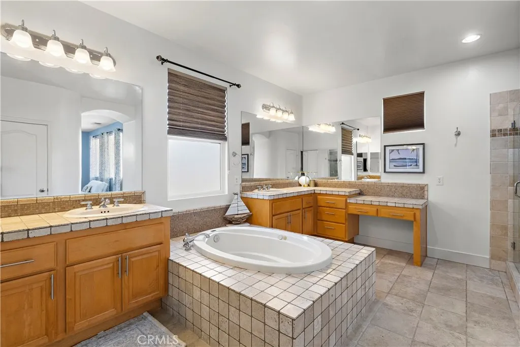 https://cdn.realtyfeed.com/cdn/127/306680481/3782b4fb3914c848865e683d360502d2.webp