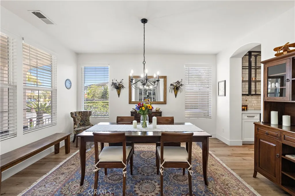 https://cdn.realtyfeed.com/cdn/127/306680481/3eab4ded84a522028c6b7ec899b66d78.webp