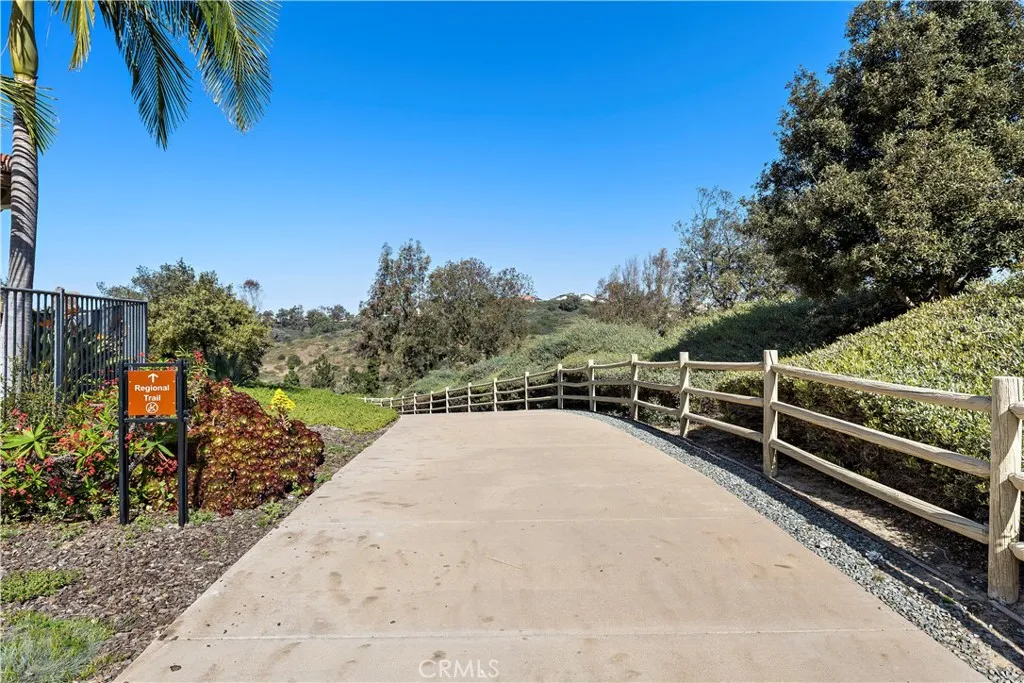 https://cdn.realtyfeed.com/cdn/127/306680481/41a2cd8ea7d67db2312fca381aadc542.webp
