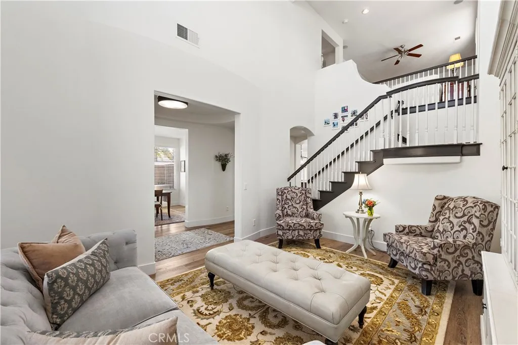 https://cdn.realtyfeed.com/cdn/127/306680481/5bf57841ef74bf8dd818066d8323a943.webp