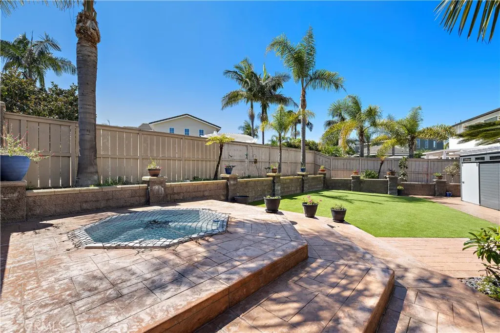 https://cdn.realtyfeed.com/cdn/127/306680481/9c390aa37d90d78261ed1f6611cd4100.webp