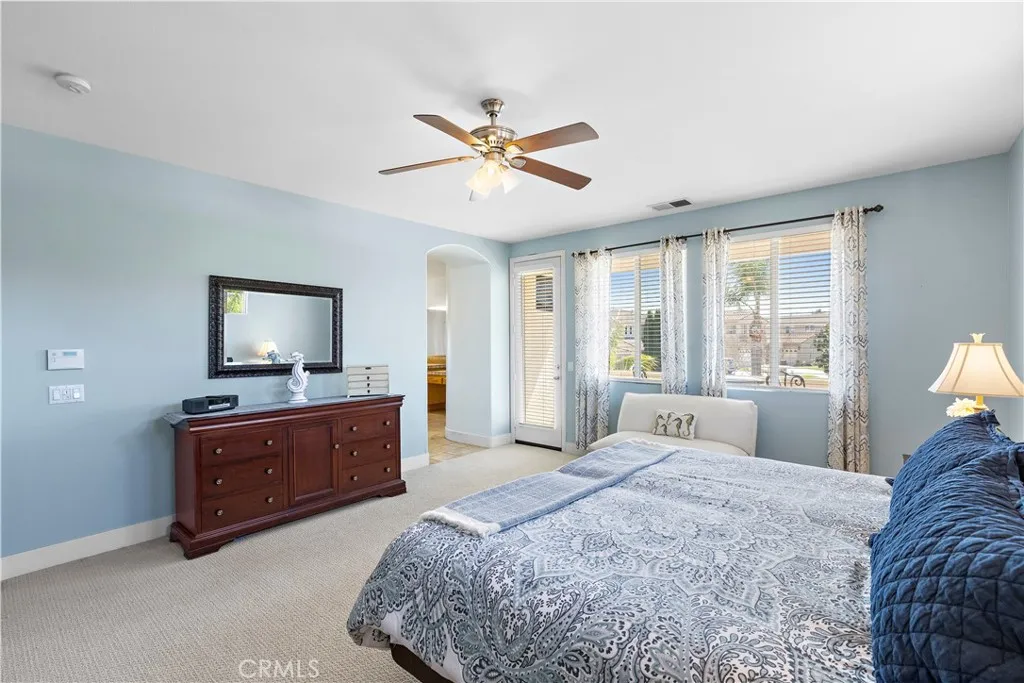 https://cdn.realtyfeed.com/cdn/127/306680481/b7a2a721b7c7a1ec9bdb2d563496c4bc.webp