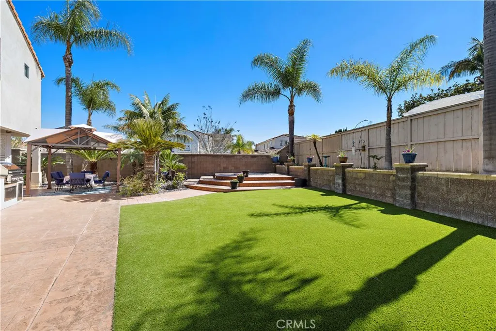 https://cdn.realtyfeed.com/cdn/127/306680481/fa290b0d24872a7593f62a82f459fc42.webp