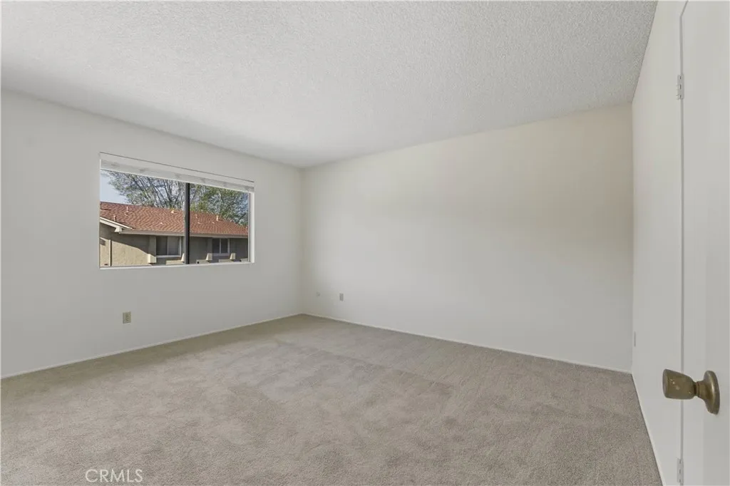 Photo #15: PW26069983 Listing: Photo #15