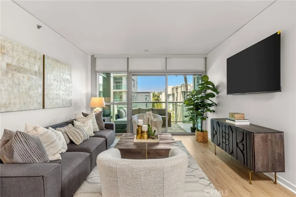 Marina Del Rey, CA 90292