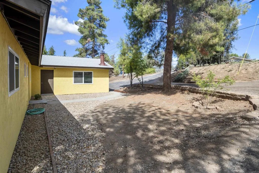 https://cdn.realtyfeed.com/cdn/127/306680570/314d75e97695fd5b5f27629475964914.webp