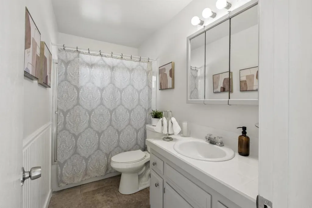 https://cdn.realtyfeed.com/cdn/127/306680570/5bbb18d2fa45f6a2974d5e1b8b65fb60.webp