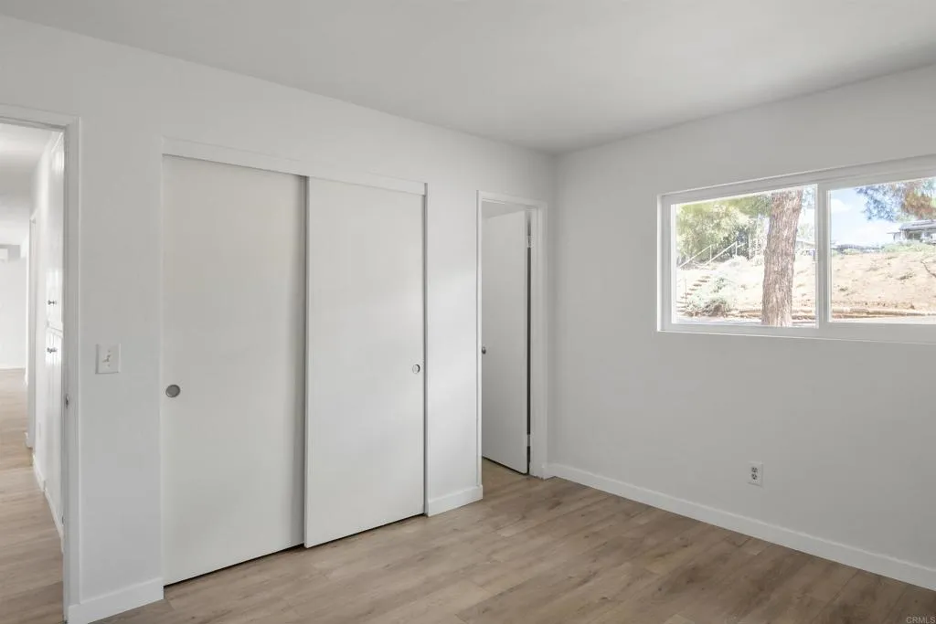https://cdn.realtyfeed.com/cdn/127/306680570/b85dc7d8f4e4da77e19a93da4d56b5d5.webp