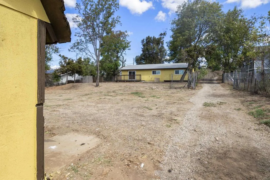 https://cdn.realtyfeed.com/cdn/127/306680570/bf16f12d113dd45a3785fdd9832b65b9.webp