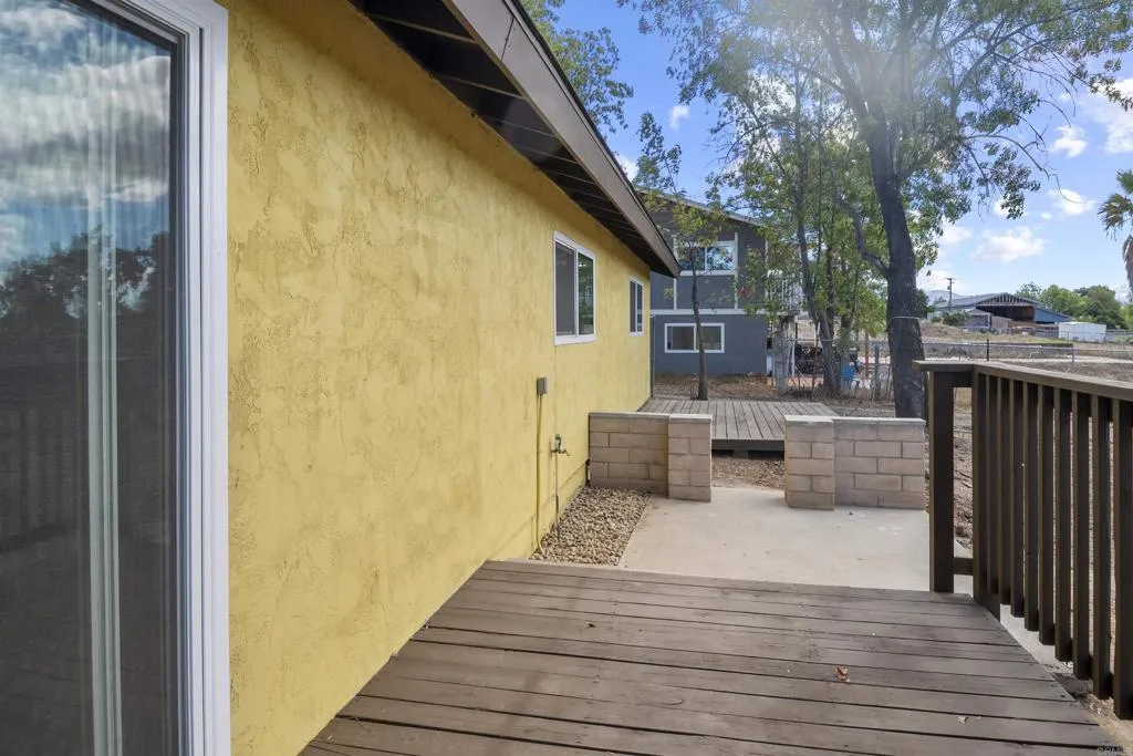 https://cdn.realtyfeed.com/cdn/127/306680570/fd207b43be9d3715fa49372b55e7ea38.webp