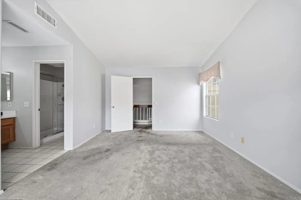 https://cdn.realtyfeed.com/cdn/127/306680662/03a415ac8c2ca1beace0a5762792e877.webp