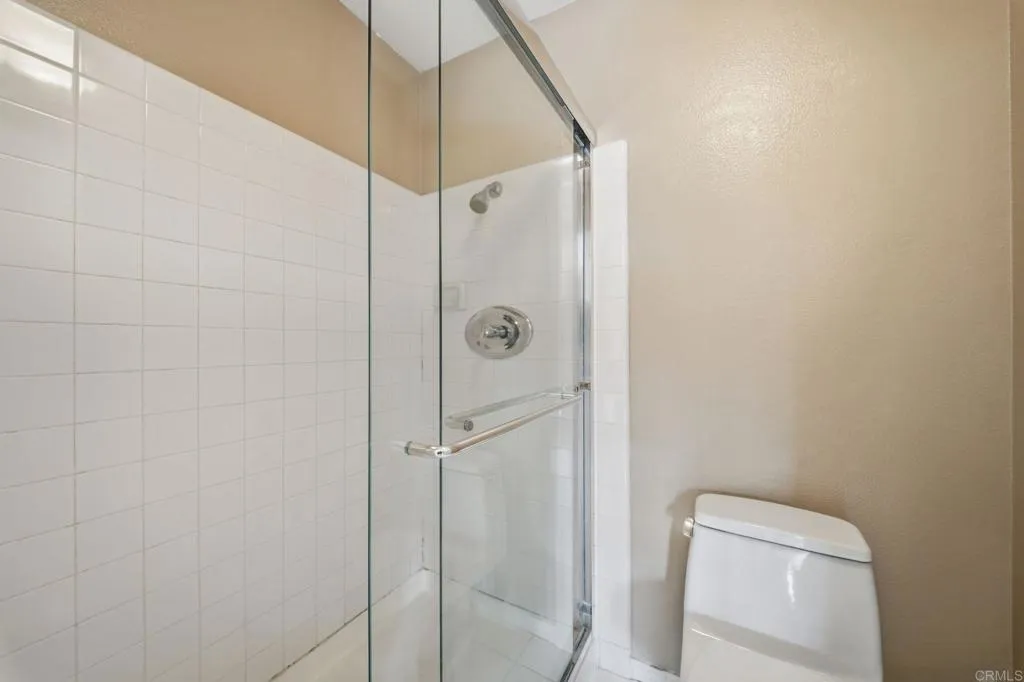https://cdn.realtyfeed.com/cdn/127/306680662/1dfad655f1de3dc0d9607d4616e1ef99.webp