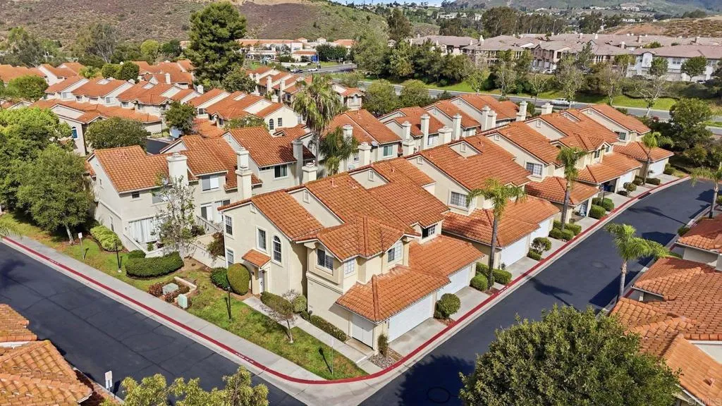 https://cdn.realtyfeed.com/cdn/127/306680662/4e2da1802b207806b0bfad43f48c91b2.webp