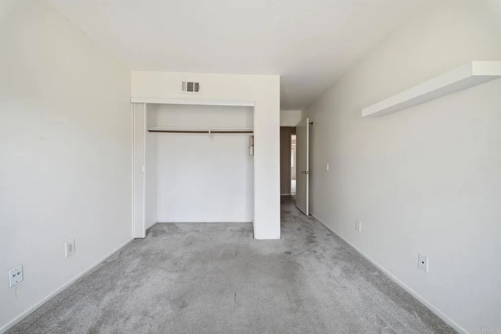 https://cdn.realtyfeed.com/cdn/127/306680662/69d9d587c7effb7367c8a89d6b4a14ba.webp
