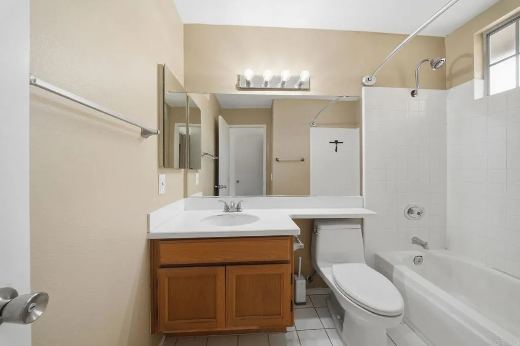 https://cdn.realtyfeed.com/cdn/127/306680662/89f8ac66071a1a3daedf2eeb6e7a66ba.webp