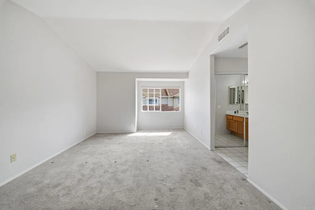 https://cdn.realtyfeed.com/cdn/127/306680662/bb22c392ac631fef561c01636e3ef8b8.webp