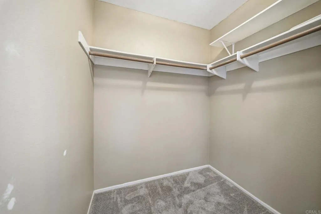 https://cdn.realtyfeed.com/cdn/127/306680662/cc3d2d0801938ff1d4c34fbf8f3ad29d.webp