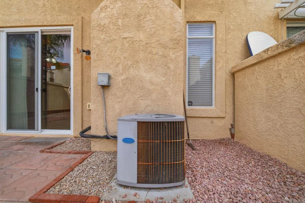 https://cdn.realtyfeed.com/cdn/127/306680662/dbb736472025ec03236f74515fcaa5f1.webp