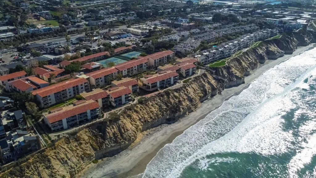 https://cdn.realtyfeed.com/cdn/127/306680732/256bf7b963a30e4999d3c6c44b65898a.webp