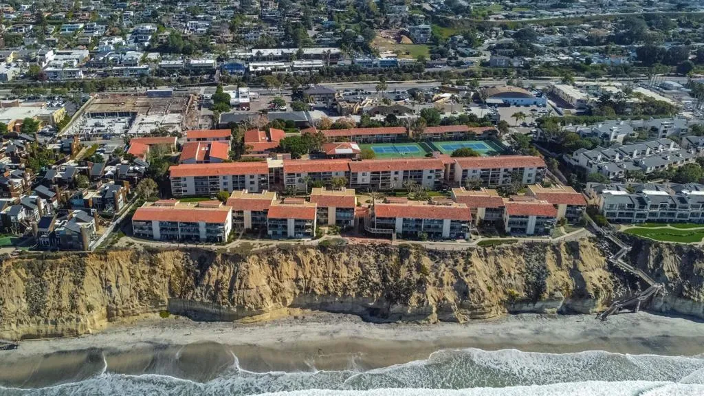 https://cdn.realtyfeed.com/cdn/127/306680732/691b0cd1f24633298b8e7309c8c39721.webp