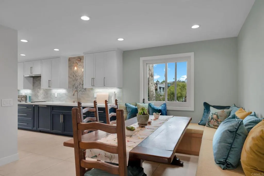 https://cdn.realtyfeed.com/cdn/127/306680732/cf868515728e9f51651c3480c9e81164.webp