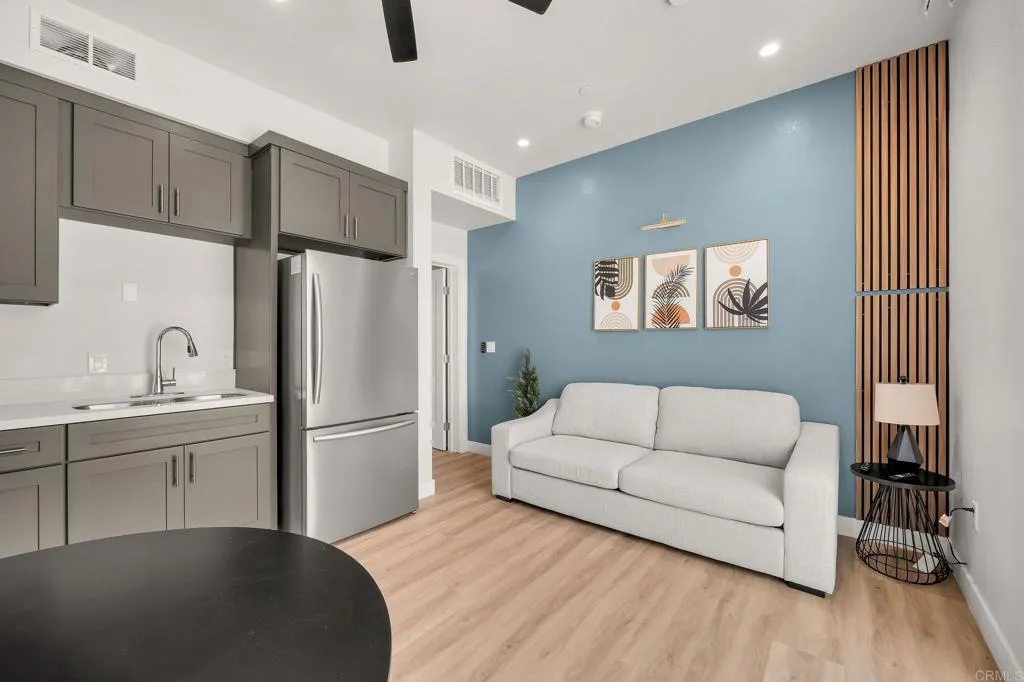 https://cdn.realtyfeed.com/cdn/127/306680763/5edccf760045df3fa4b4ac76e1cc6aca.webp