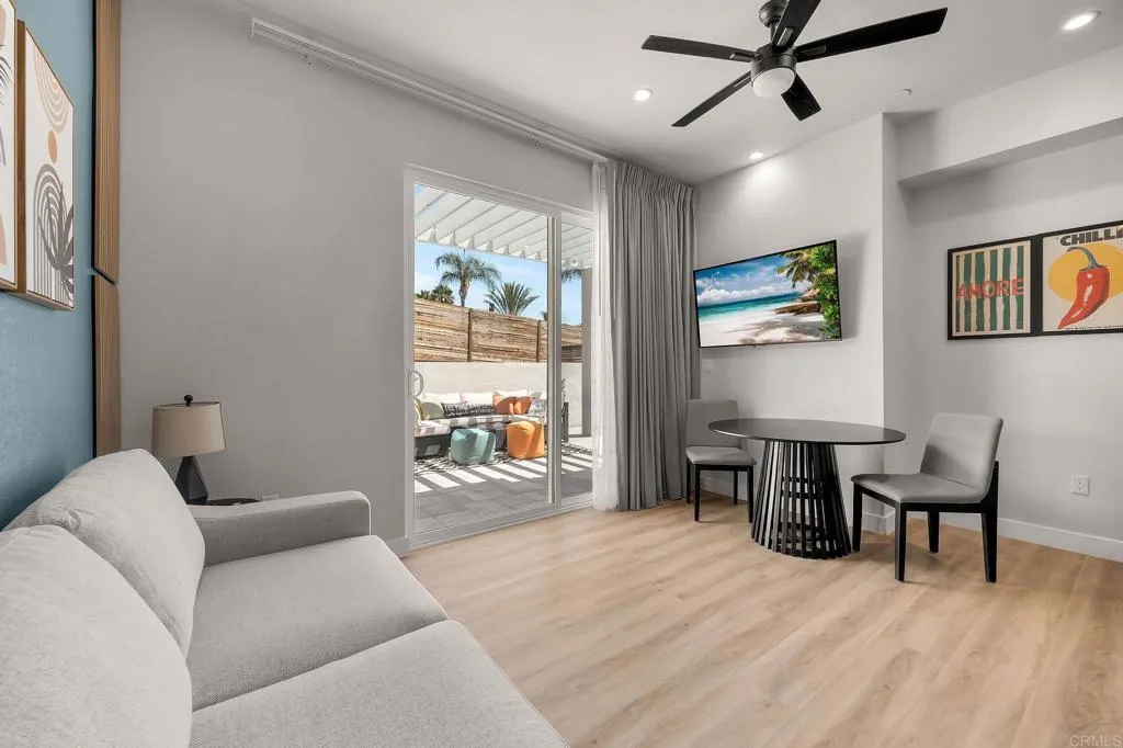 https://cdn.realtyfeed.com/cdn/127/306680763/7c89c61d008e9450bcf70adc2aa8c4cc.webp