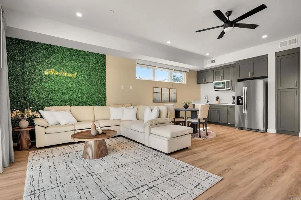 https://cdn.realtyfeed.com/cdn/127/306680763/9322e4b03b849c289b046d12f09df436.webp