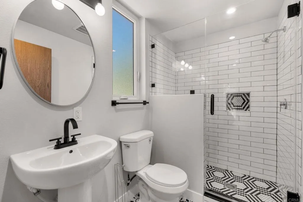 https://cdn.realtyfeed.com/cdn/127/306680763/dc6942952e5485dfce9157bf230b275e.webp
